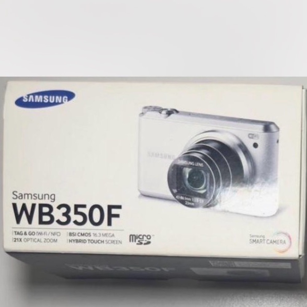 Samsung WB350F Camera in Silver